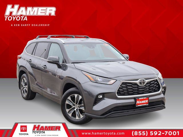 2023 Toyota Highlander XLE