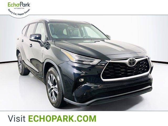 2023 Toyota Highlander XLE