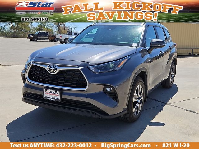 2023 Toyota Highlander XLE