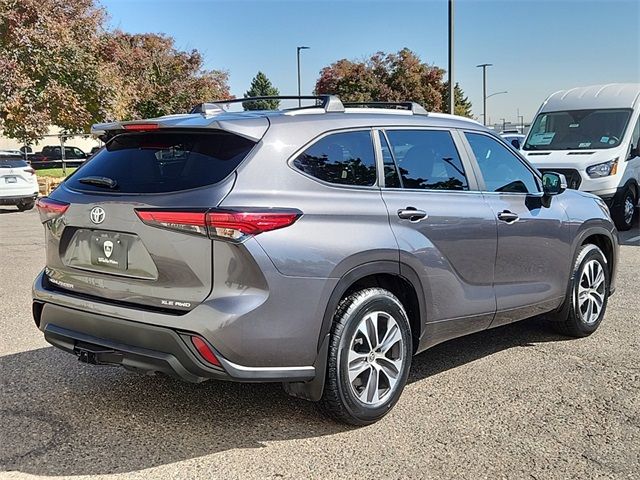 2023 Toyota Highlander XLE