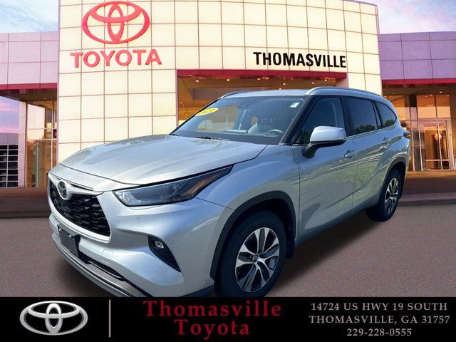 2023 Toyota Highlander XLE