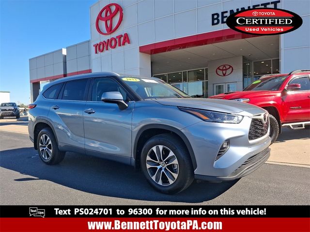 2023 Toyota Highlander XLE