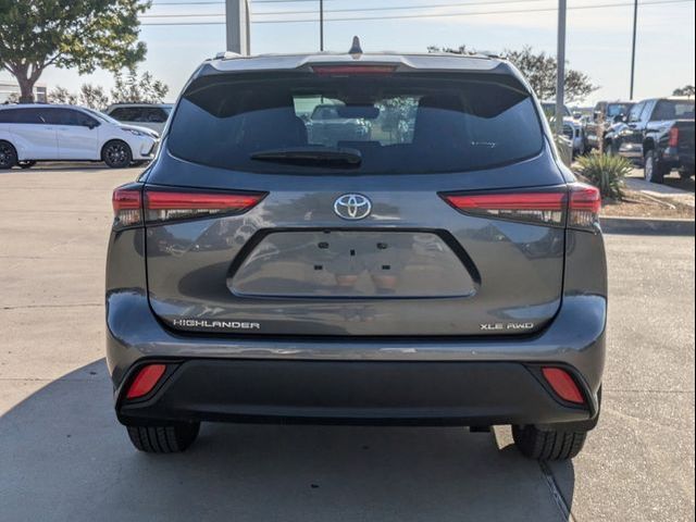 2023 Toyota Highlander XLE