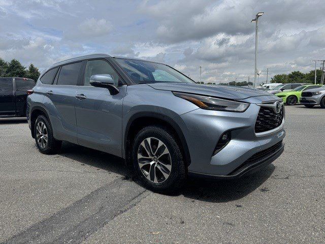2023 Toyota Highlander L