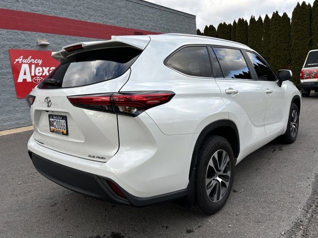 2023 Toyota Highlander XLE