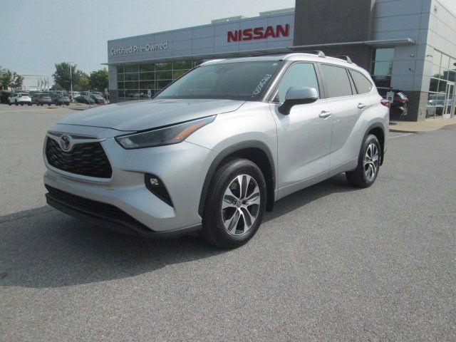 2023 Toyota Highlander L