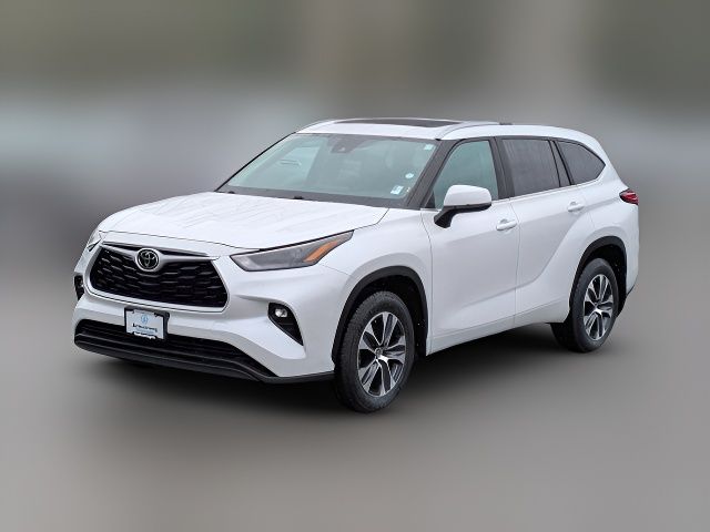 2023 Toyota Highlander XLE