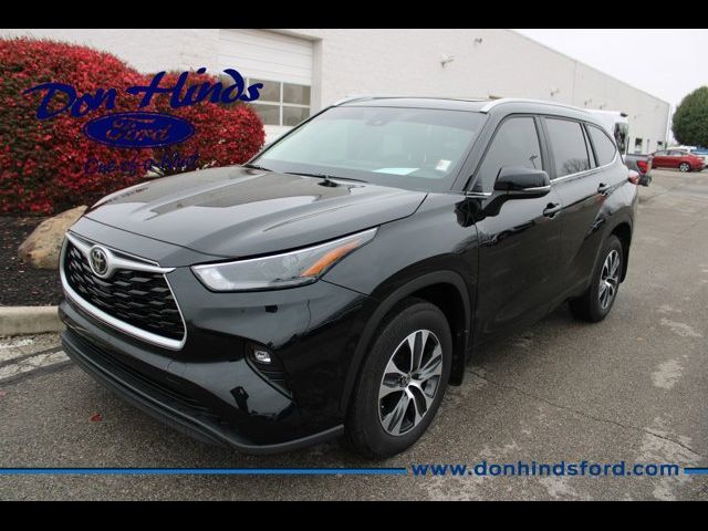 2023 Toyota Highlander XLE