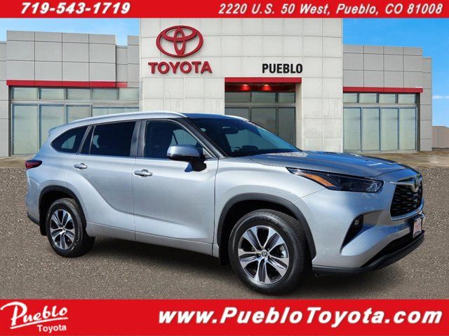 2023 Toyota Highlander XLE