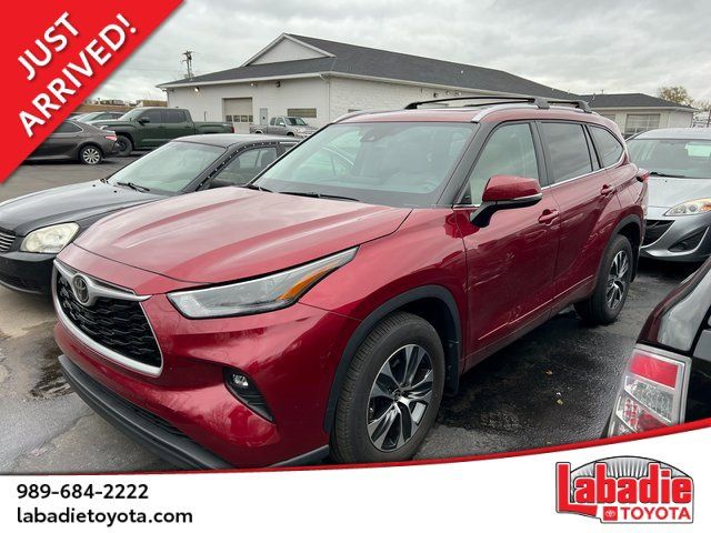 2023 Toyota Highlander XLE