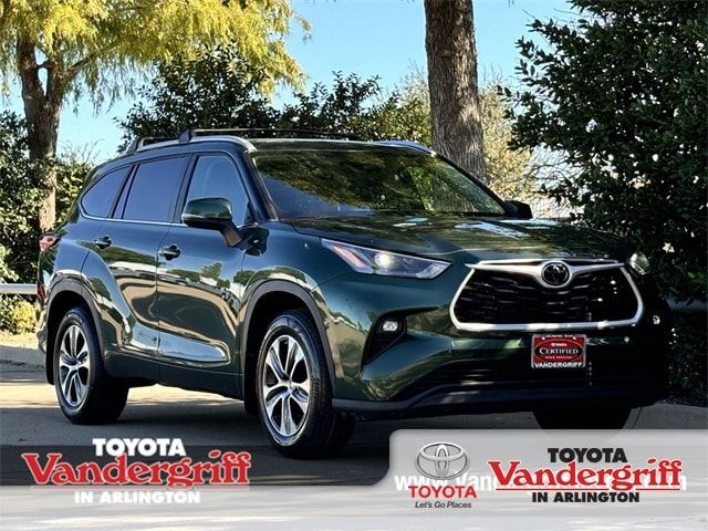 2023 Toyota Highlander XLE