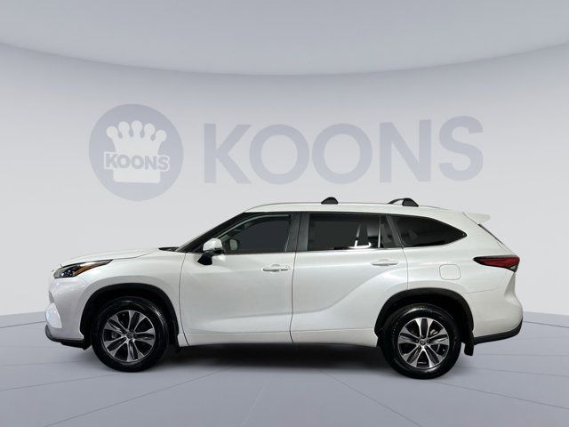 2023 Toyota Highlander XLE