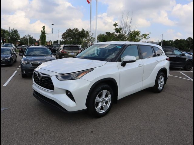 2023 Toyota Highlander XLE