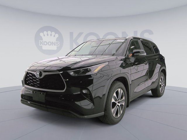 2023 Toyota Highlander XLE