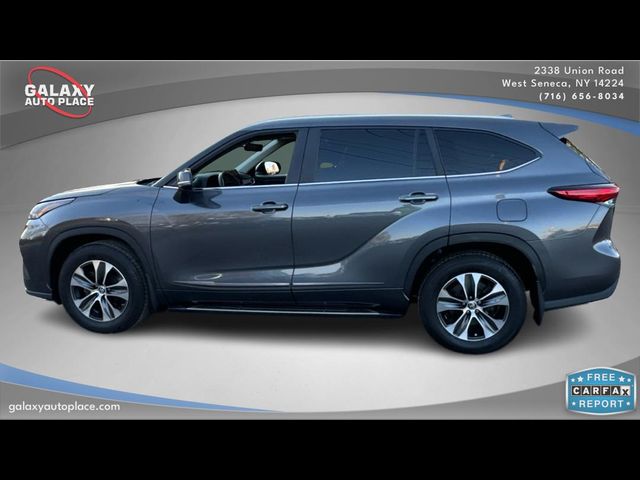 2023 Toyota Highlander XLE