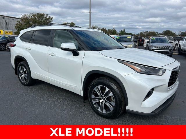 2023 Toyota Highlander XLE