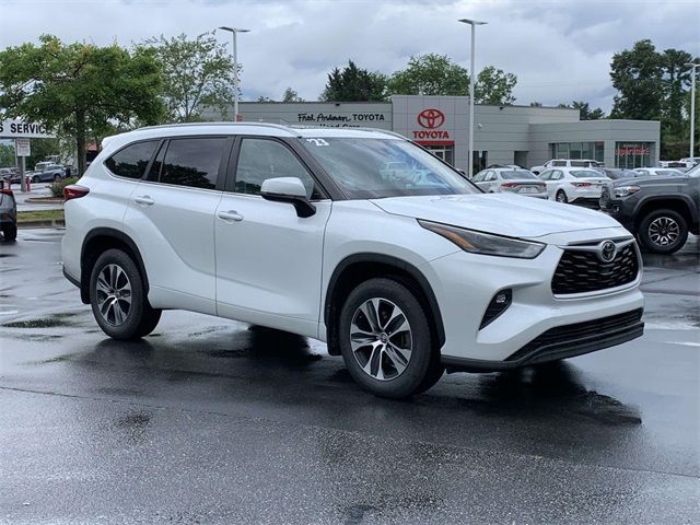 2023 Toyota Highlander L