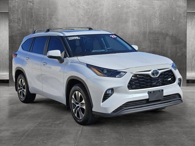 2023 Toyota Highlander XLE