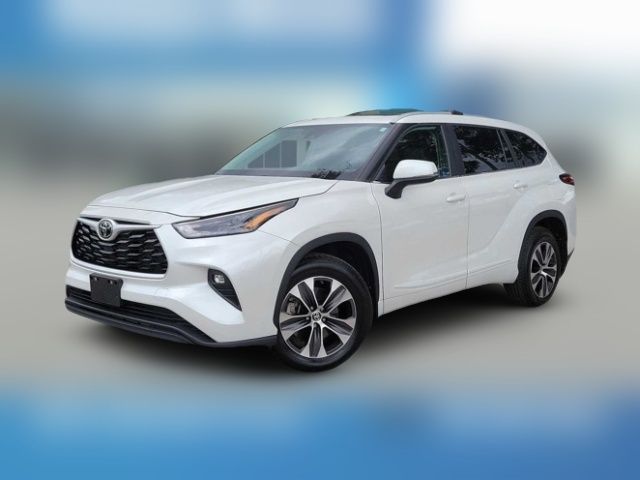 2023 Toyota Highlander XLE