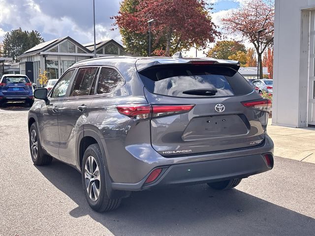 2023 Toyota Highlander XLE