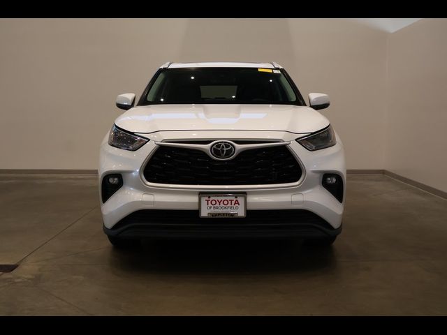 2023 Toyota Highlander L