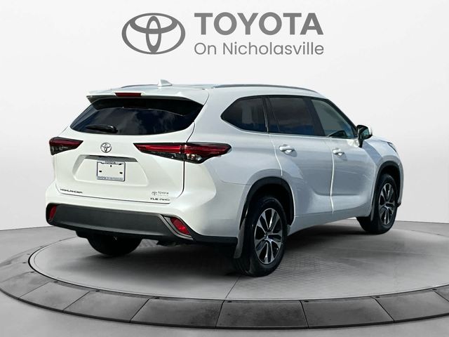 2023 Toyota Highlander XLE