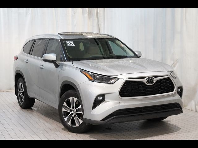 2023 Toyota Highlander L