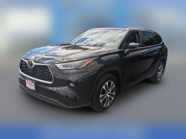 2023 Toyota Highlander XLE
