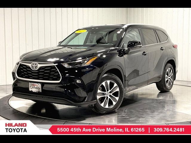 2023 Toyota Highlander XLE