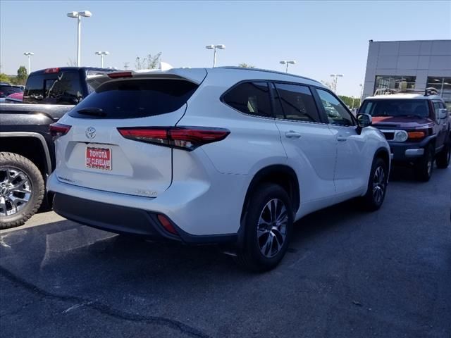 2023 Toyota Highlander XLE