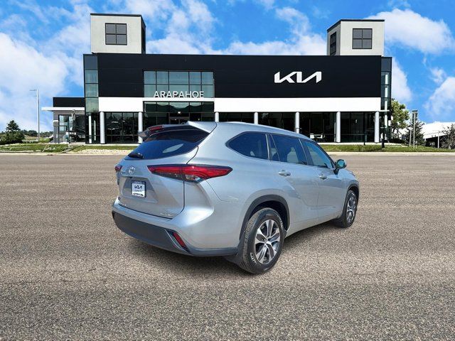 2023 Toyota Highlander XLE