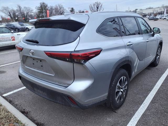 2023 Toyota Highlander XLE