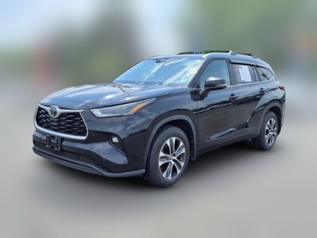 2023 Toyota Highlander L