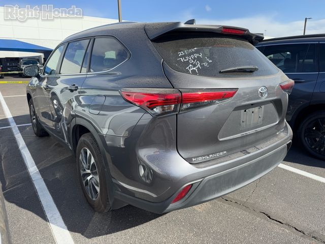 2023 Toyota Highlander XLE