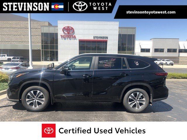 2023 Toyota Highlander XLE