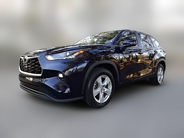 2023 Toyota Highlander LE