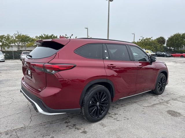 2023 Toyota Highlander XSE