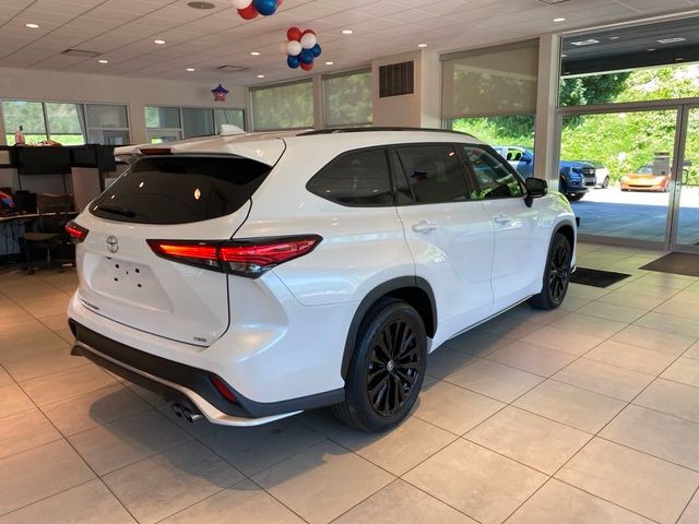 2023 Toyota Highlander XSE