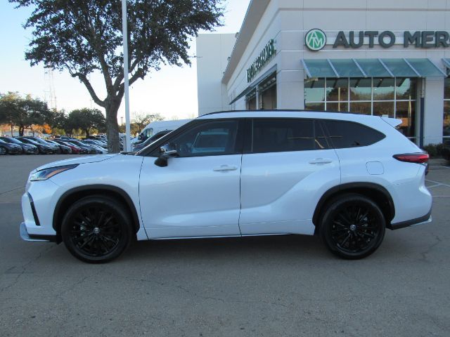 2023 Toyota Highlander XSE