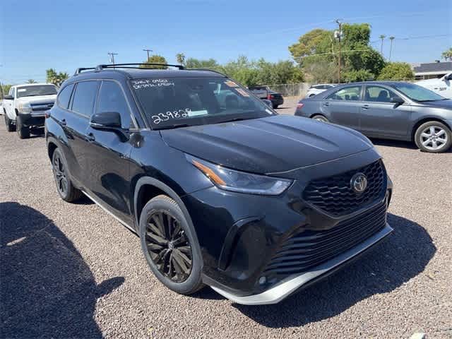 2023 Toyota Highlander XSE