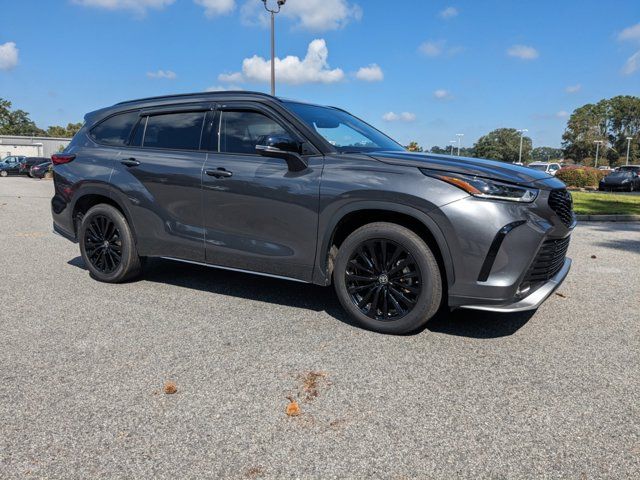 2023 Toyota Highlander XSE