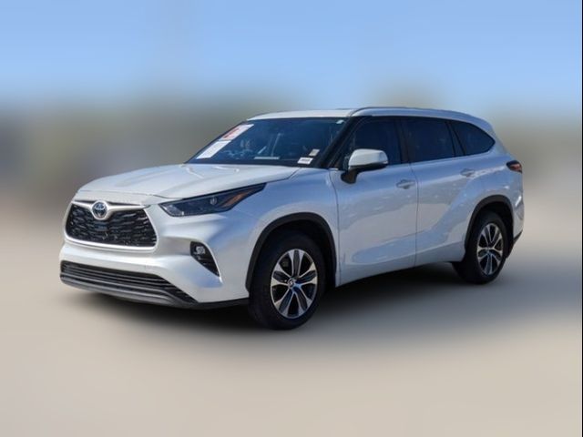 2023 Toyota Highlander 