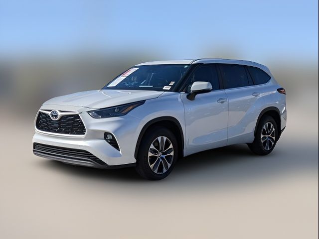 2023 Toyota Highlander 