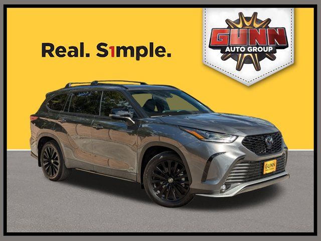 2023 Toyota Highlander XSE