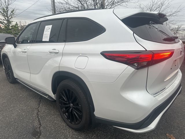 2023 Toyota Highlander XSE