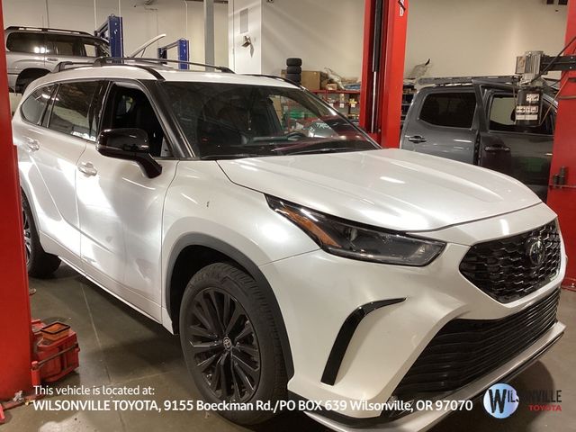 2023 Toyota Highlander XSE