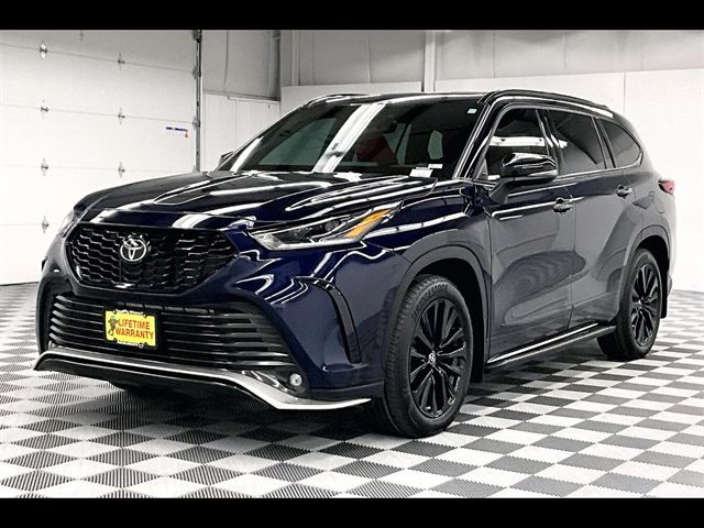 2023 Toyota Highlander XSE