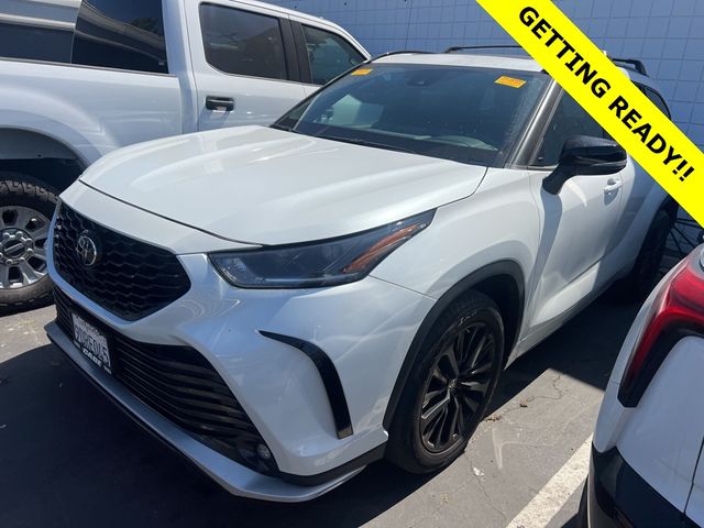 2023 Toyota Highlander XSE