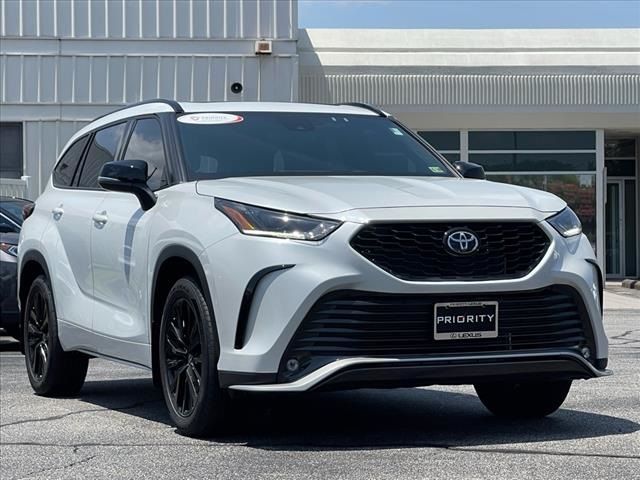 2023 Toyota Highlander XSE