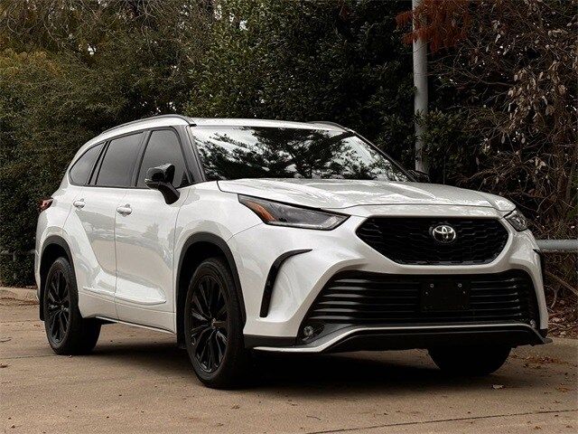 2023 Toyota Highlander XSE